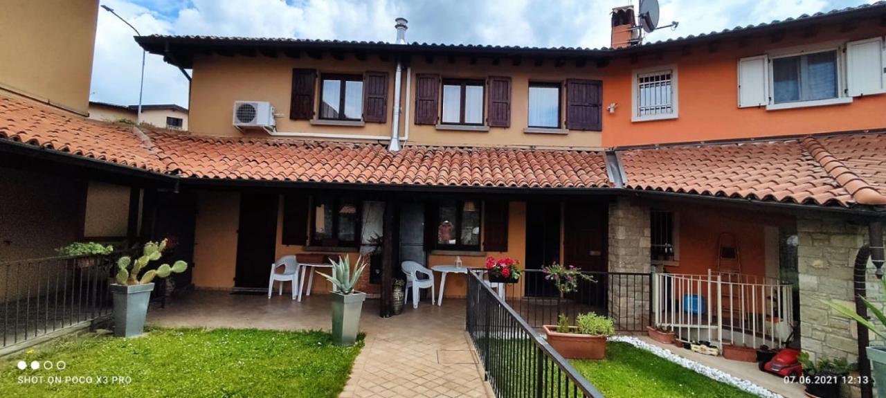 Oxy Holiday Home Iseo Luaran gambar